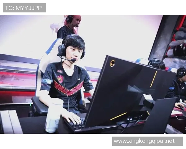 电竞新闻深入分析FPX战队的盯防战术及其在比赛中的应用效果 电竞新闻深入分析FPX战队的盯防战术及其在比赛中的应用效果